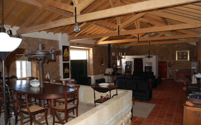 Casa do Pinheiro Grande