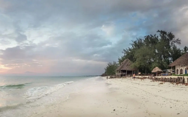 Ndame Beach Lodge
