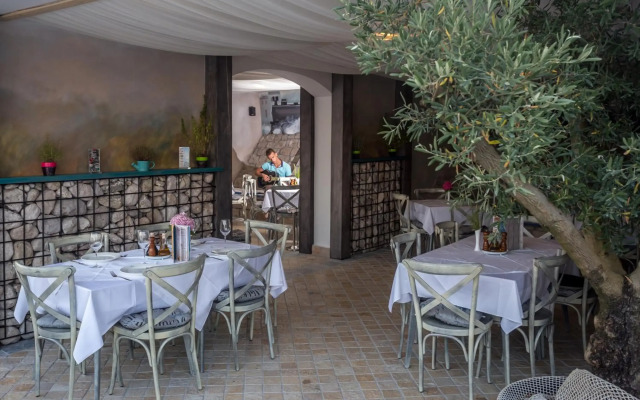 Hotel Perla