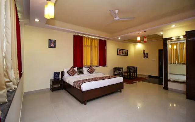 OYO 9189 Hotel Garden Villa