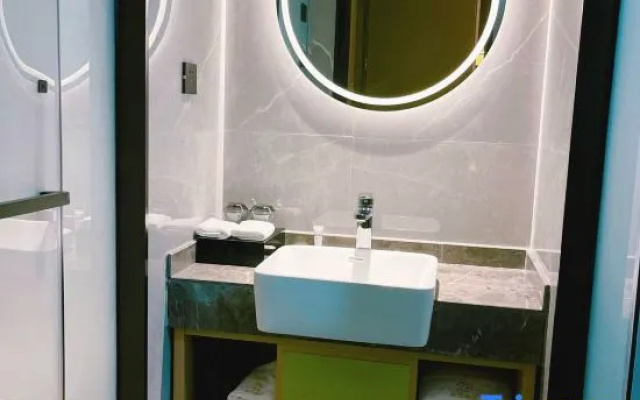 Bojian Hotel Zhengzhou (Guomao 360 Square, Provincial People's Hospital Metro Station) – Bathroom – Zhengzhou