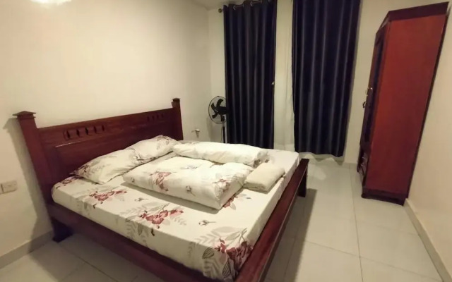 Captivating 4-bed House - Garden & Free Parking