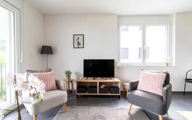 Modern 2 Bedrooms Apartment at Le Bouveret. Self-checkin