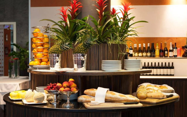 Hotel Adlon