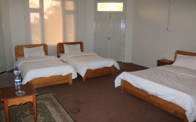 Samsons Inn Malam Jabba