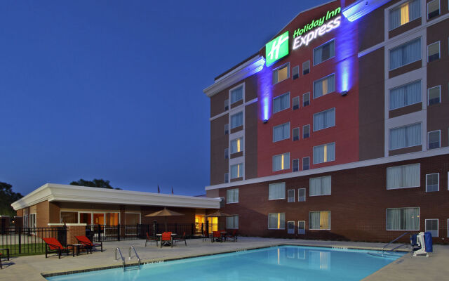 Holiday Inn Express Augusta Downtown by IHG