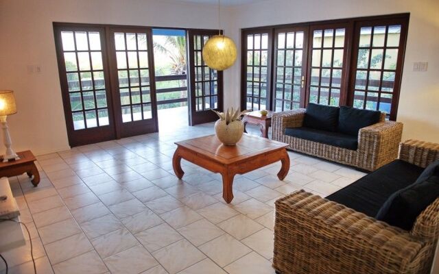 Bantopa Apartments and Villas