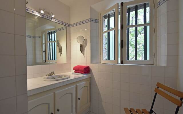 Provencal Air-conditioned Villa With Private Pool and Stunning Views