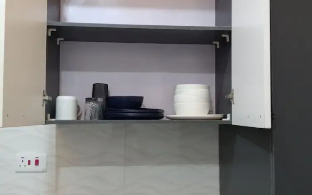 Pinefield Courts Apartmentl