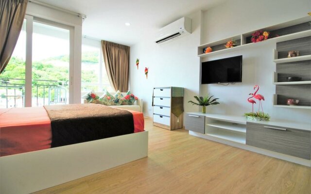 Ozone Condotel 2 Kata Beach by PHR