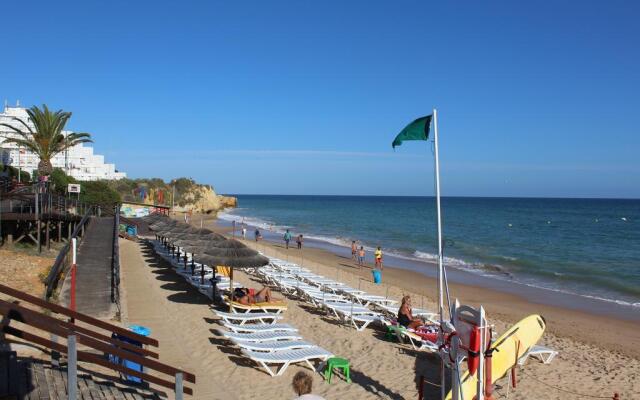 Torre da Aldeia by Umbral