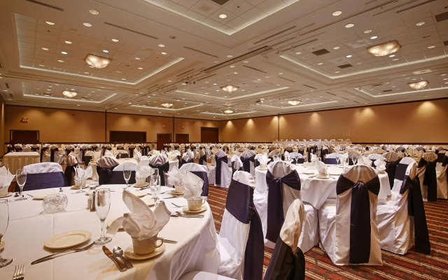 Wyndham Garden Sterling Heights