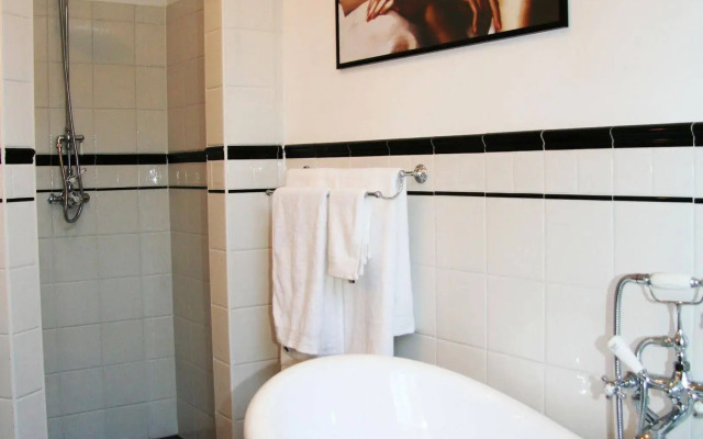 Amsterdam Suites