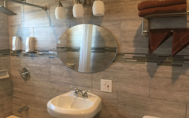 Tradewinds Hotel LAX Airport