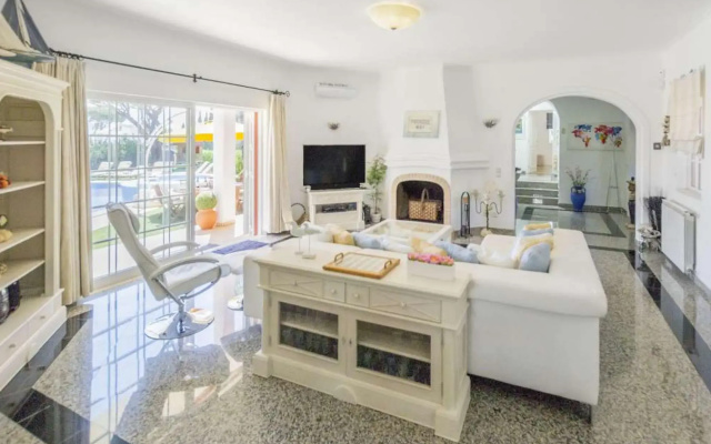 Villa Pura (AL) in Quarteira
