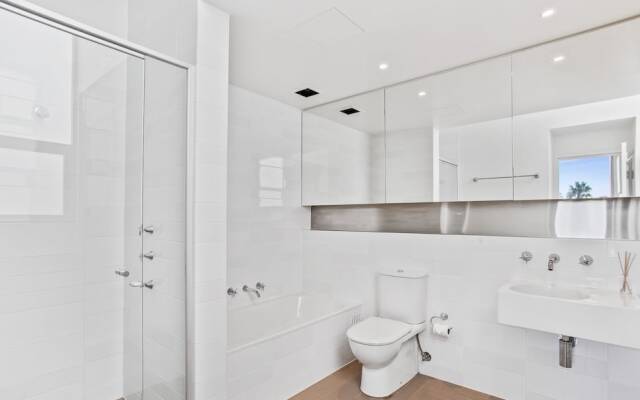 'Coast Villa 46' Fishpen