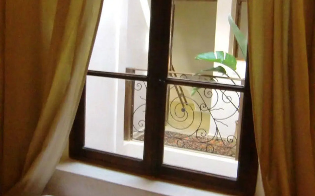 Riad Thaïs