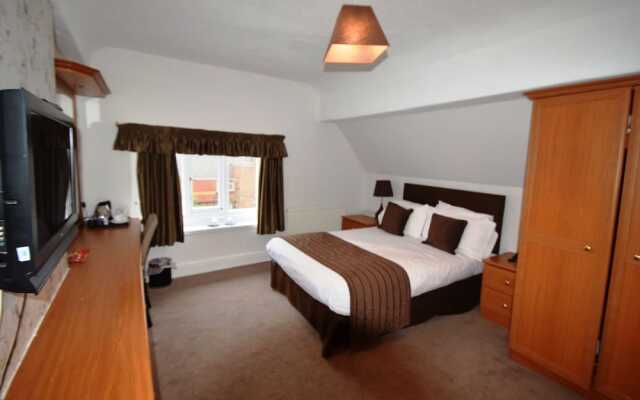 The Riverhill Hotel  Restaurant