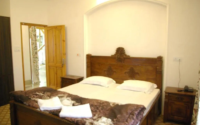 Harwan Resort