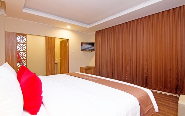 Seminyak Lagoon All Suites Hotel – Guest Rooms – Denpasar