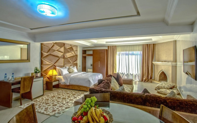 Yaad City Hotel