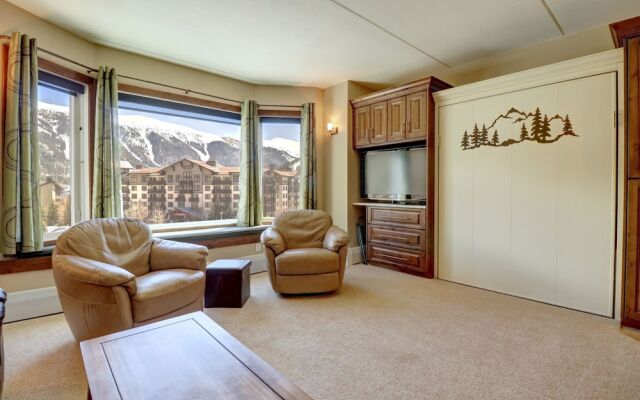 Tl411 Telemark Lodge Studio by RedAwning