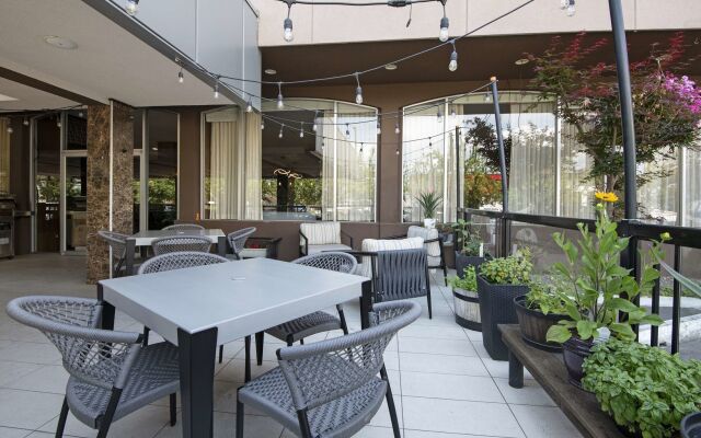 Doubletree by Hilton Hotel Kamloops