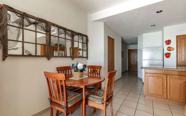 Sonoran Sea 1BR SSE 212 by Casago