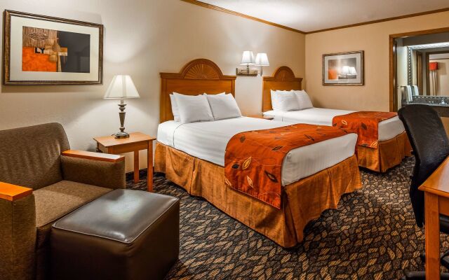 SureStay by Best Western Kansas City Country Inn North