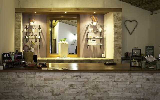Vindoux Tree House Guest Farm & Spa