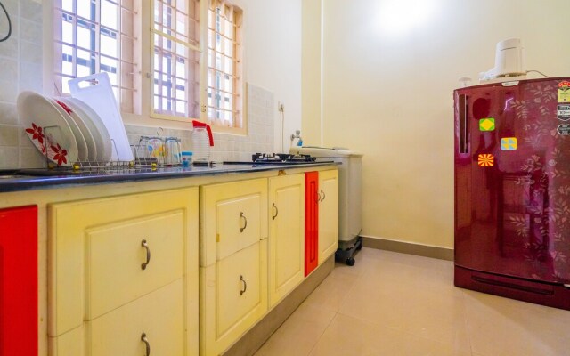 OYO 14081 Home Cozy Stay Elamakkara