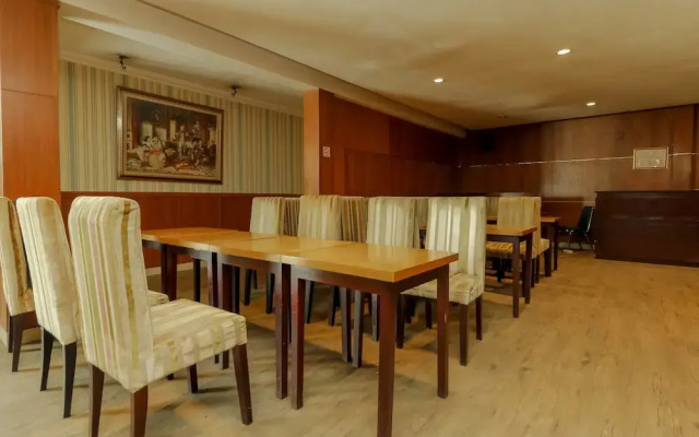 RedDoorz near Palembang Airport