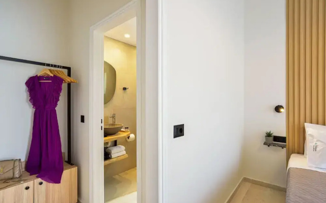 Eloque Simple living space