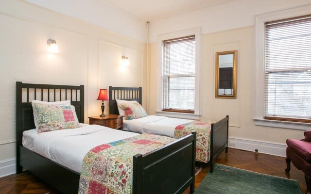 Lefferts Manor Bed and Breakfast