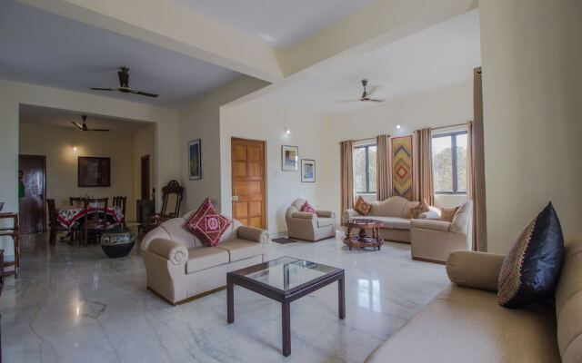 OYO 11351 Home 4BHK Miramar Beach