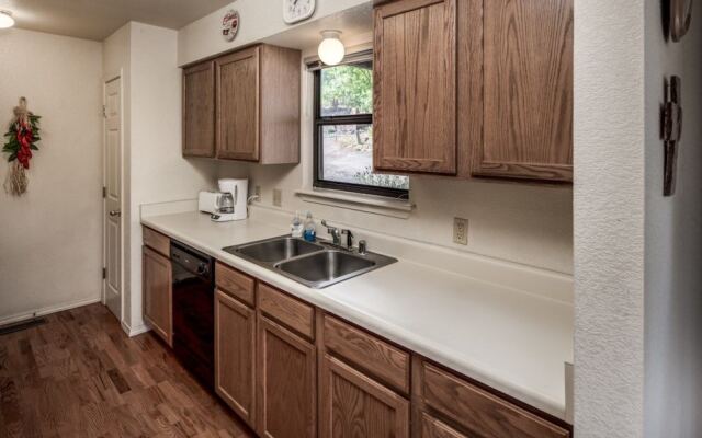 New Mexico Mountain Retreat - Three Bedroom Cabin