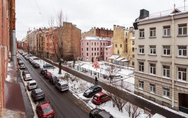 1912 on Mozhaiskaya Street