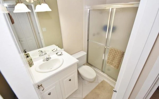 Golden Arms 610 Apartment 2