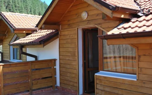 PM Services Riverside Apartments