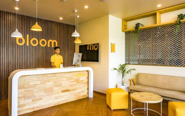 Bloom Hotel - Golf Course Road, Sector 43