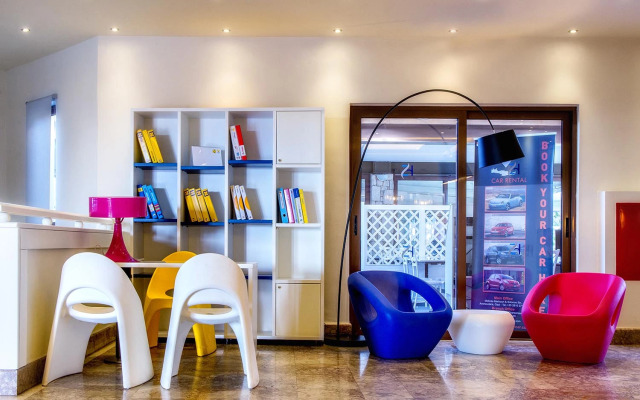 Elios Hill - Sun Kissed Happiness Hotel