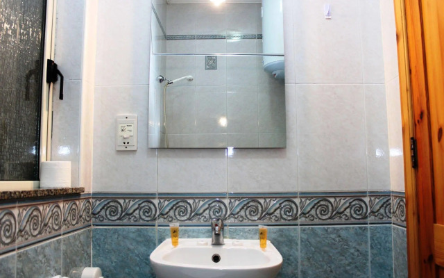 Spinola Bay Apartment by Getaways Malta
