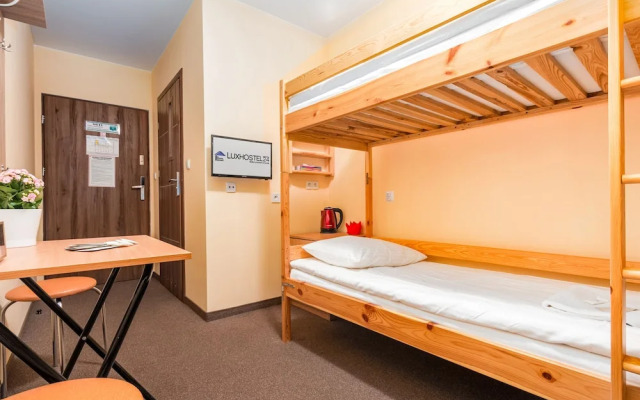 Lux Hostel 24