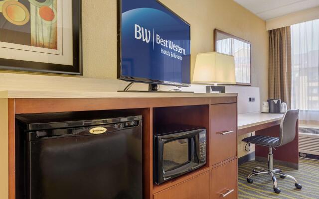 Best Western Plus Charlotte/Matthews Hotel