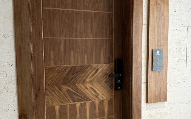 Kease Ar Rabi J-1 Royal touch  GX69