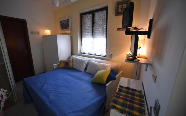 Monolocale Via Catania