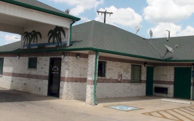 Safari Inn