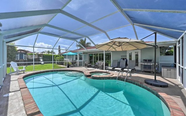 Family-friendly Palm River Estates House!
