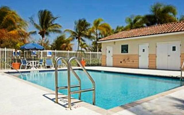 Homestead Studio Suites-Miami-Airport-Doral