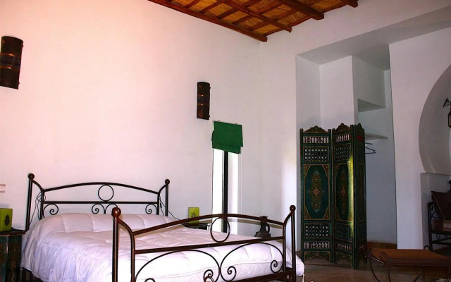 Dar Mardan